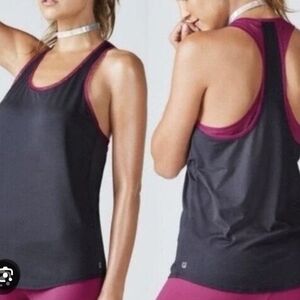 Fabletics Magenta Mesh Activewear Top..SIZE:L